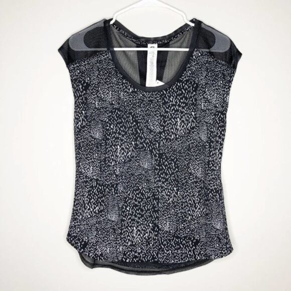 FABLETICS Vanessa Printed Mesh Top  - Picture 1 of 6